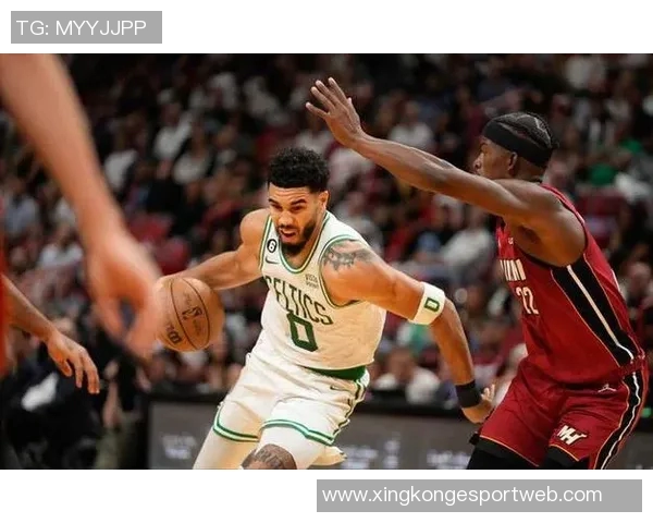 斯波坦言季前赛全败无碍关注球队理想打法的稳定性与持续性表现 斯波坦言季前赛全败无碍关注球队理想打法的稳定性与持续性表现